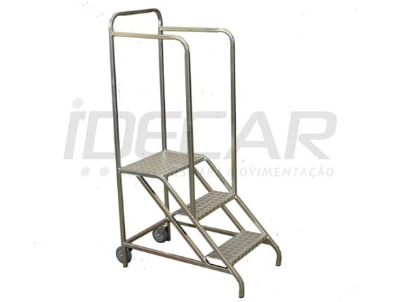 ESCADA 3 DEGRAUS COM GUARDA CORPO - ESC105